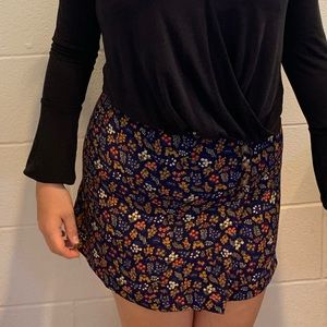 SOLD OUT miniskirt looks Brandy Melville